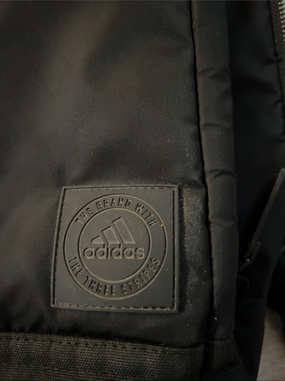 Large adidas backpack - Picture 2 of 8